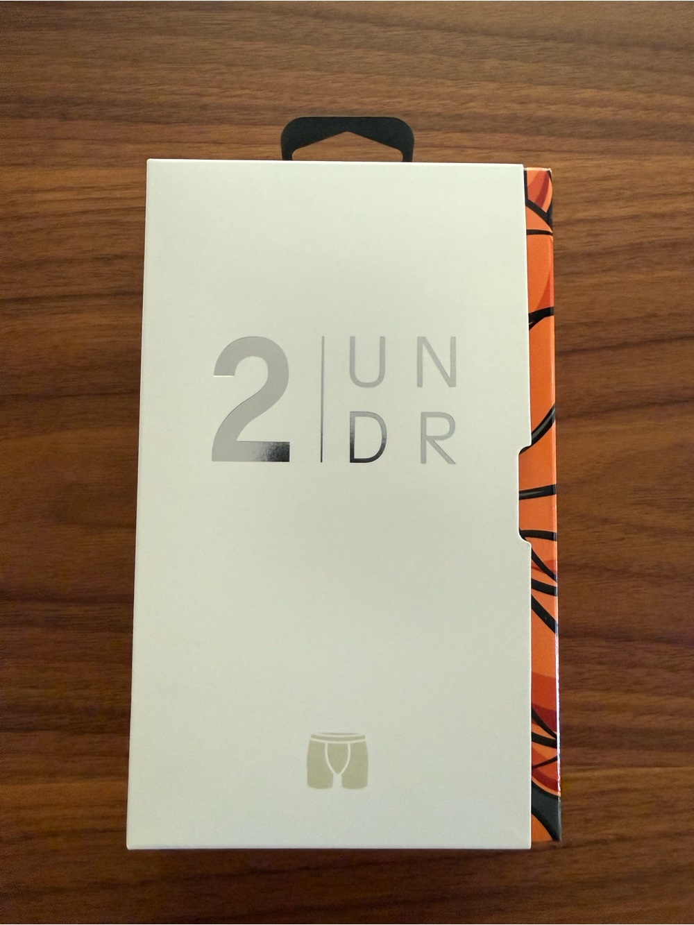 2UNDR Swing Shift 6” Boxer Brief Orange Hoops (Brand new in box)